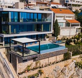 Luxury 7 Bedroom Dubrovnik Beachfront Villa with Infinity Pool, Sleeps 14